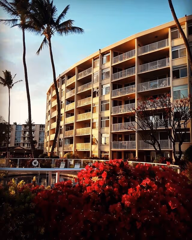 Maui History, Kihei. Tower Condo Units Now Photo courtesy @thehalepauhana