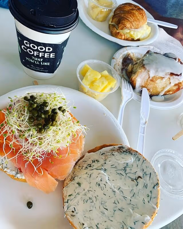 Breakfast Coffee on Maui Photo courtesy @andreacarternotary