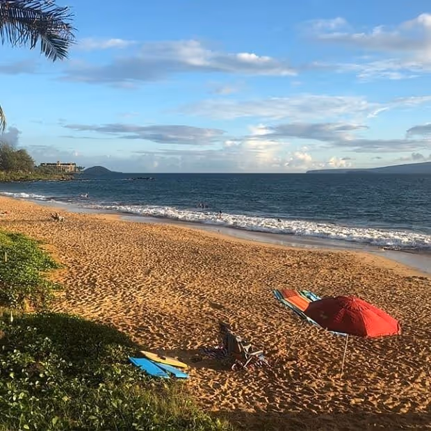 Relaxing Conditions at Kamaole Beach II Photo courtesy @cscheid
