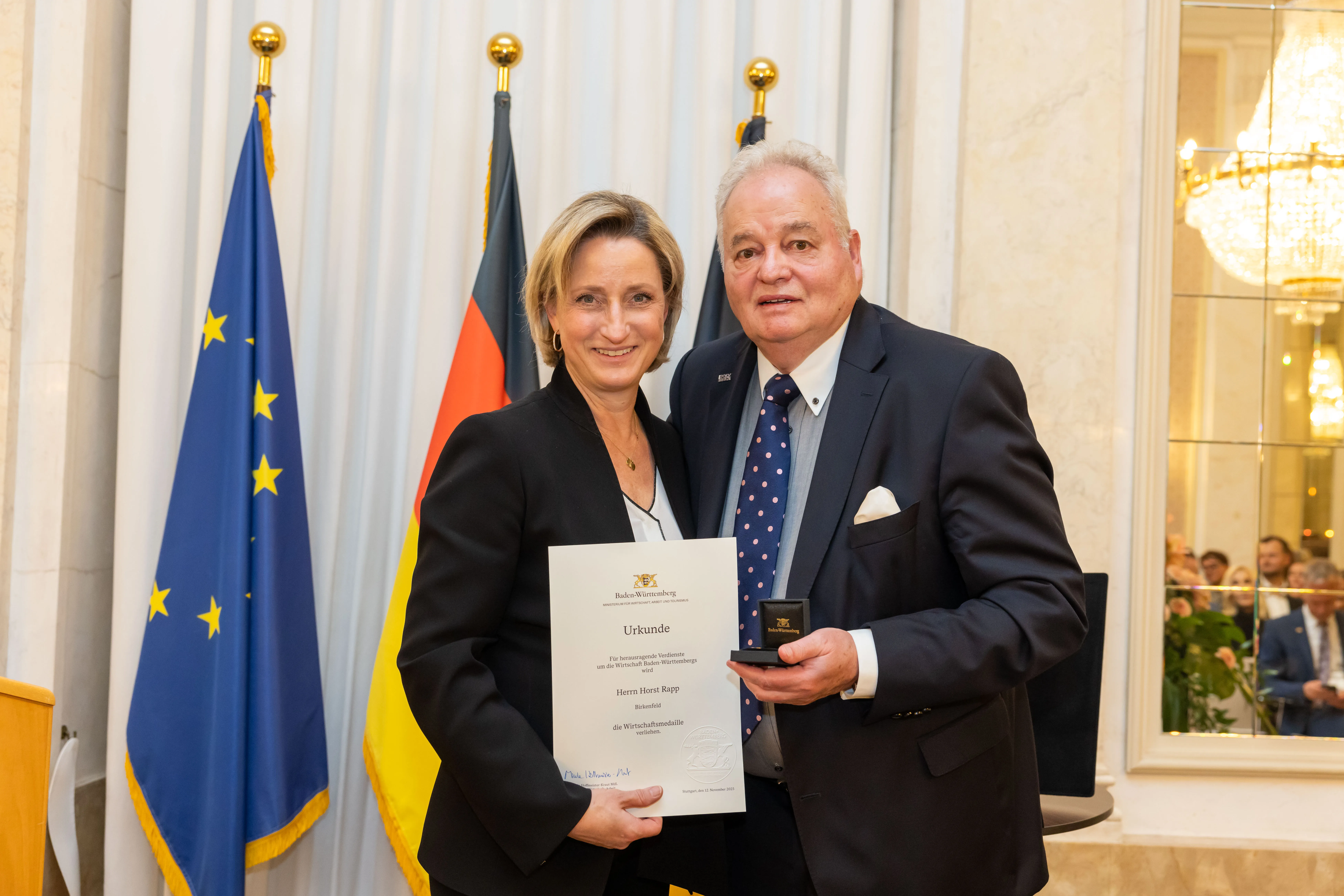 Horst Rapp mit der Wirtschaftsmedaille Baden-Württemberg ausgezeichnet