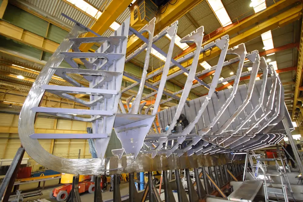 EFINOR ALLAIS - SHIPYARD
