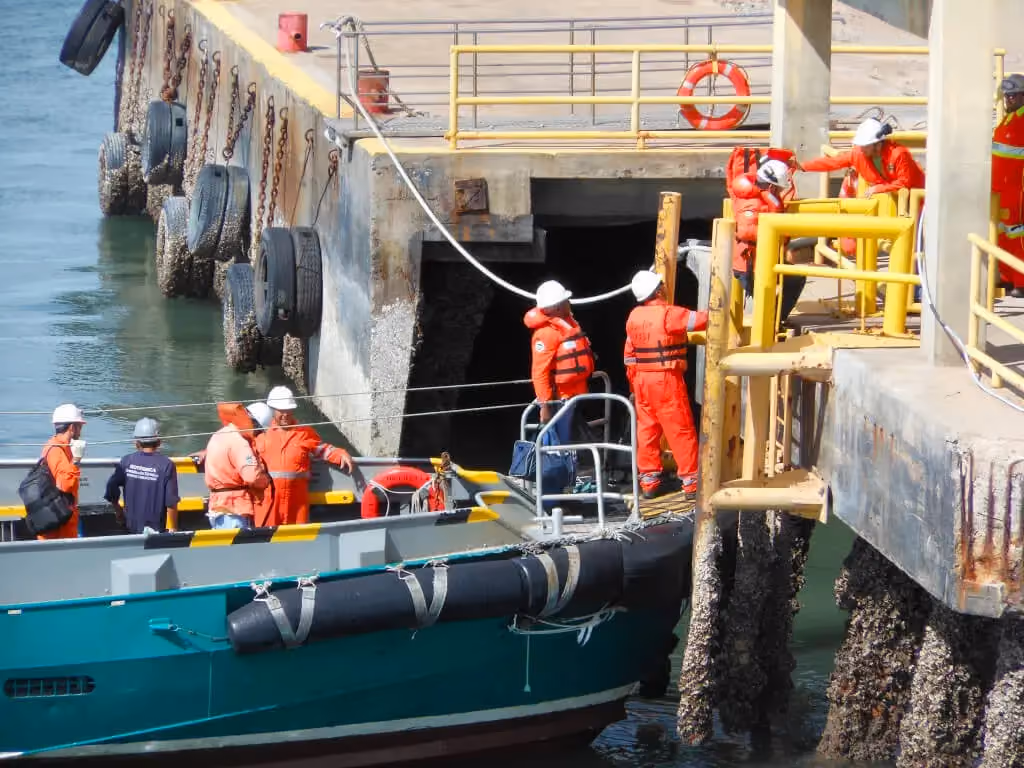 EFINOR ALLAIS CREWBOATS