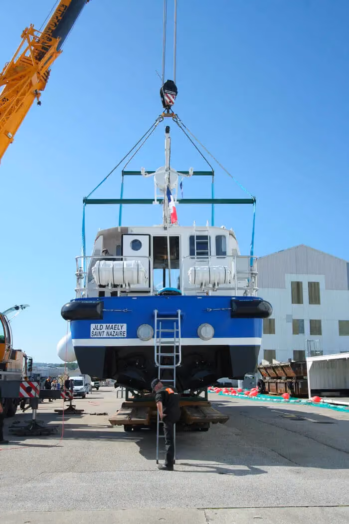 EFINOR ALLAIS CREWBOATS