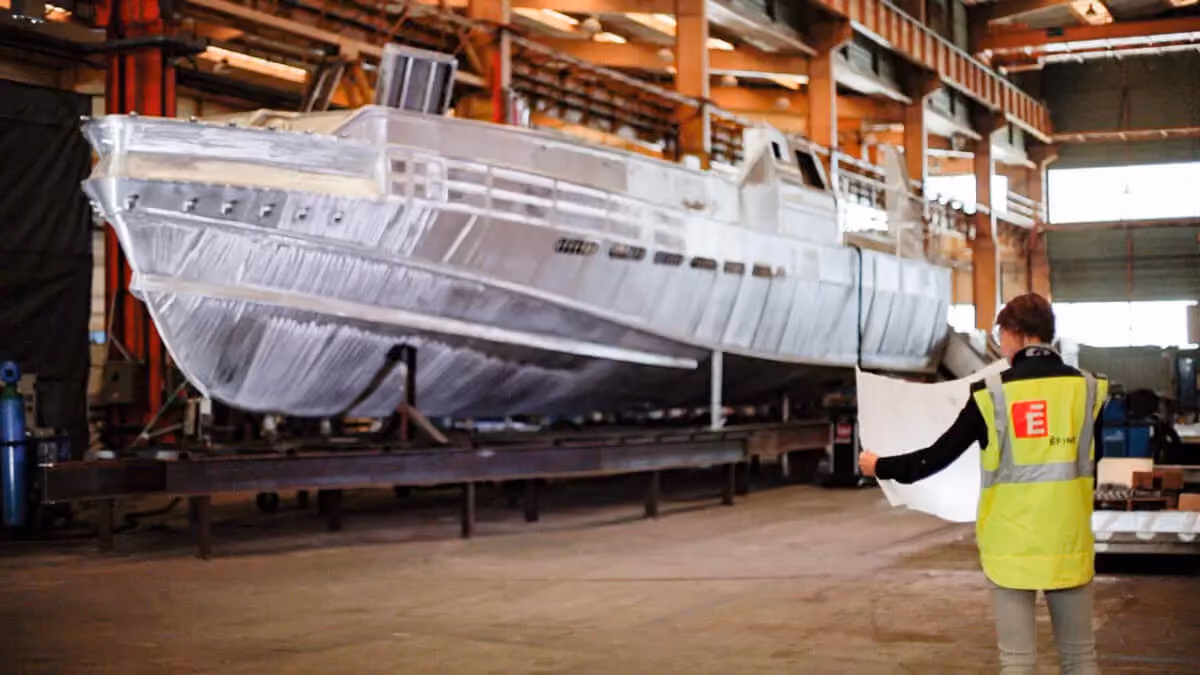 EFINOR ALLAIS CREWBOATS