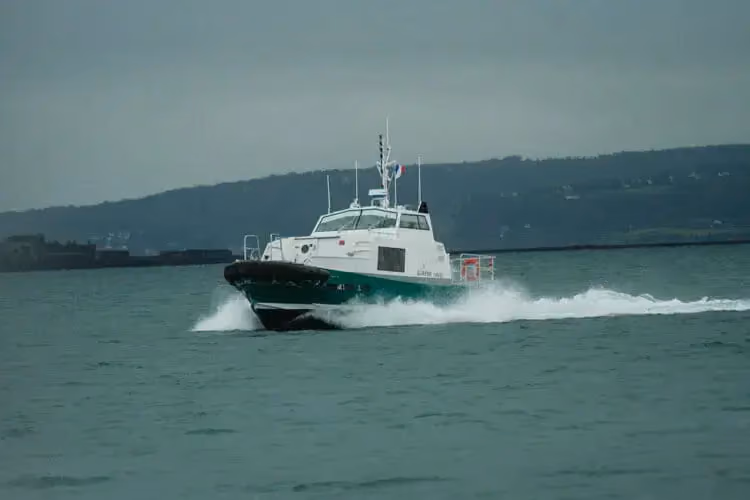 EFINOR ALLAIS CREWBOATS
