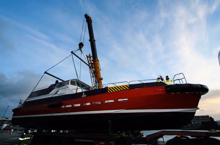 EFINOR ALLAIS CREWBOATS