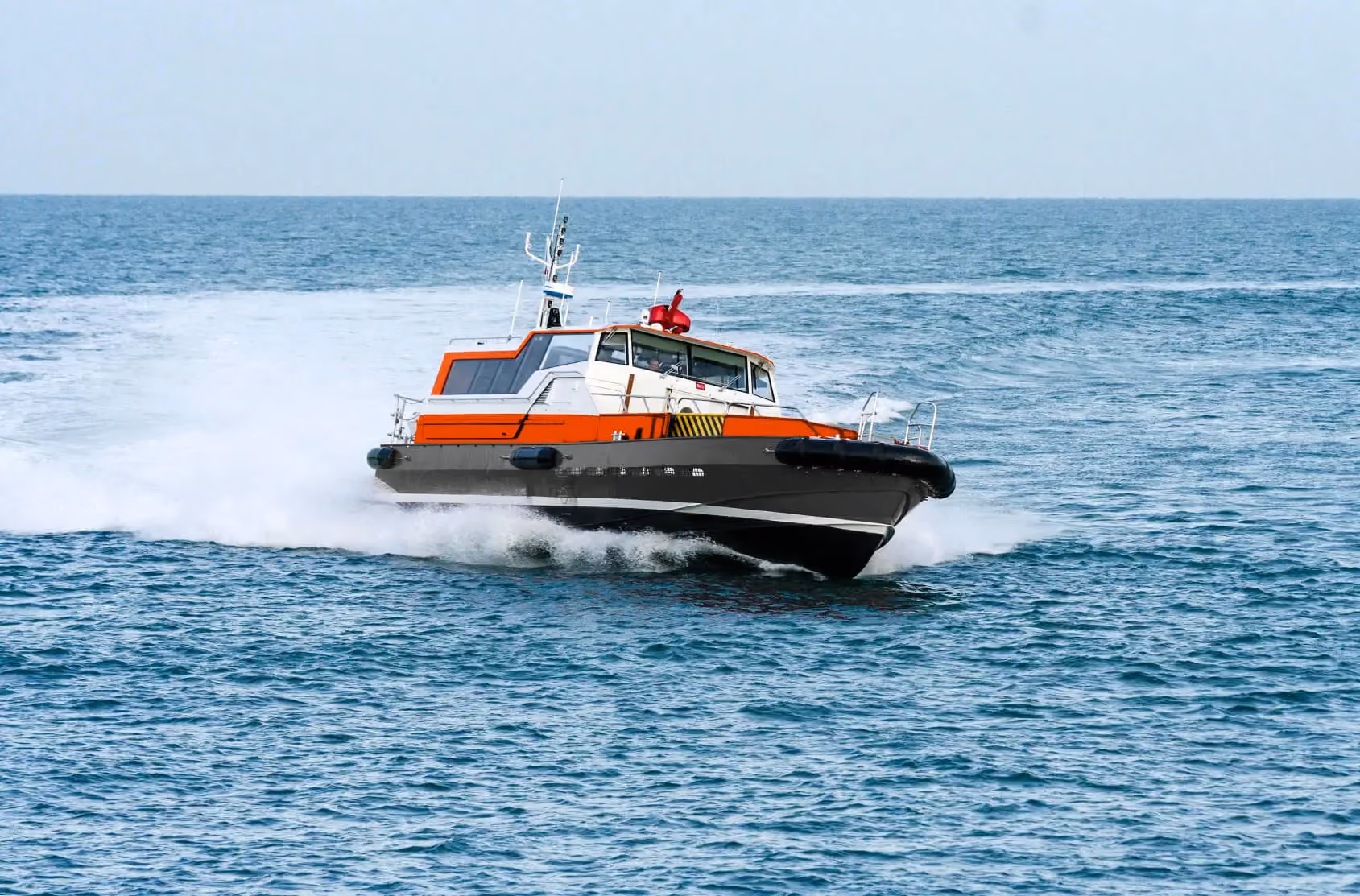 EFINOR ALLAIS CREWBOATS