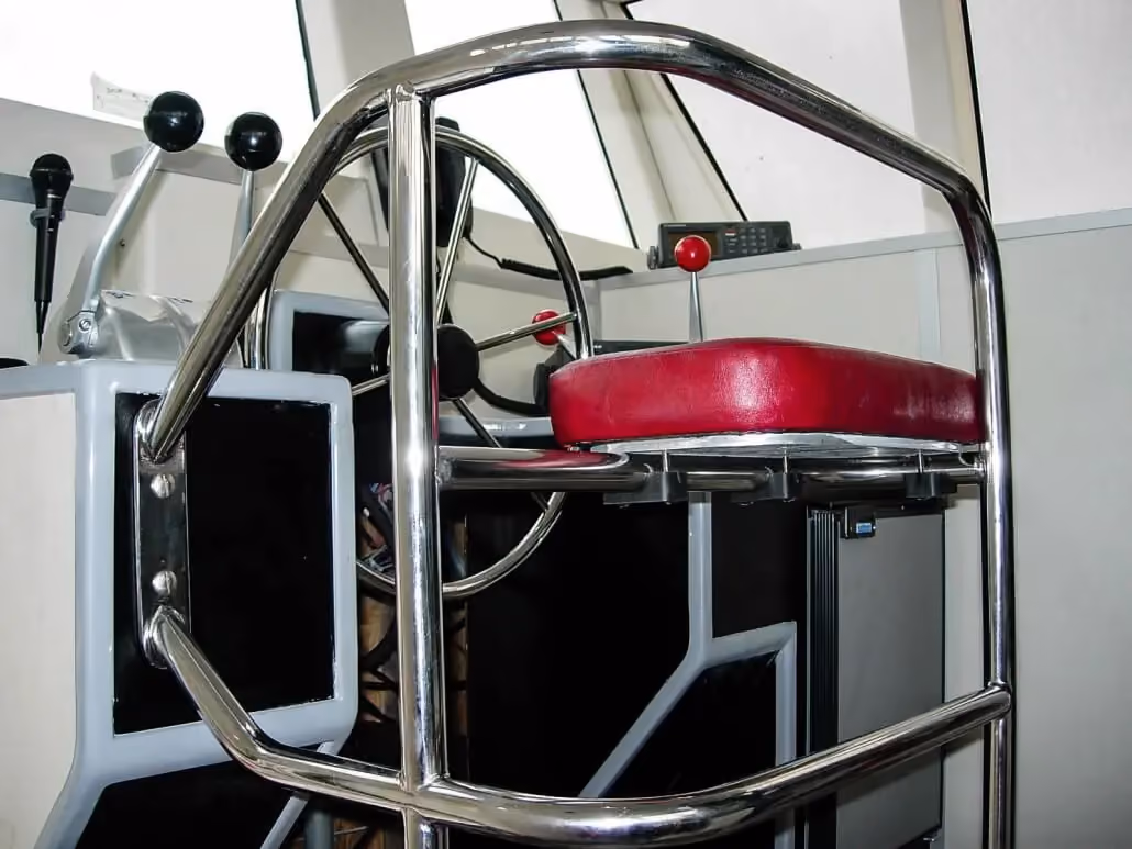 EFINOR ALLAIS CREWBOATS