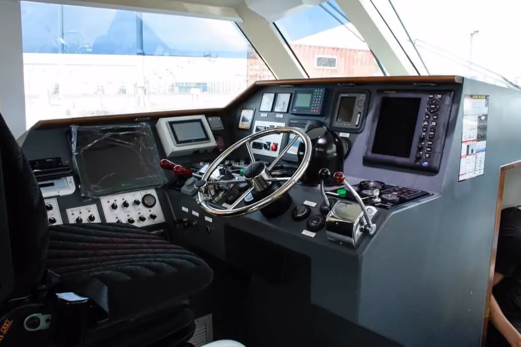 EFINOR ALLAIS CREWBOATS