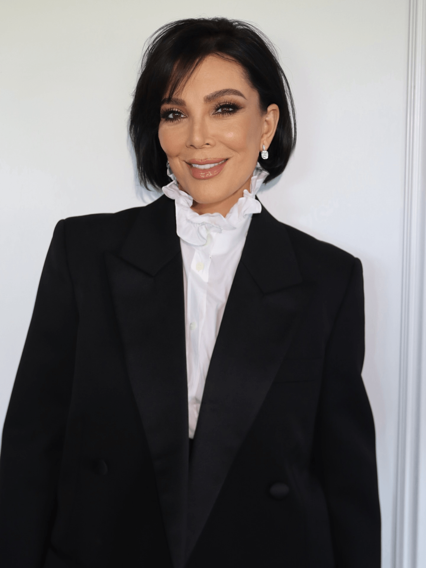 Kris Jenner's Facelift at 70: Aging Beautifully With Modern Cosmetic Surgery
