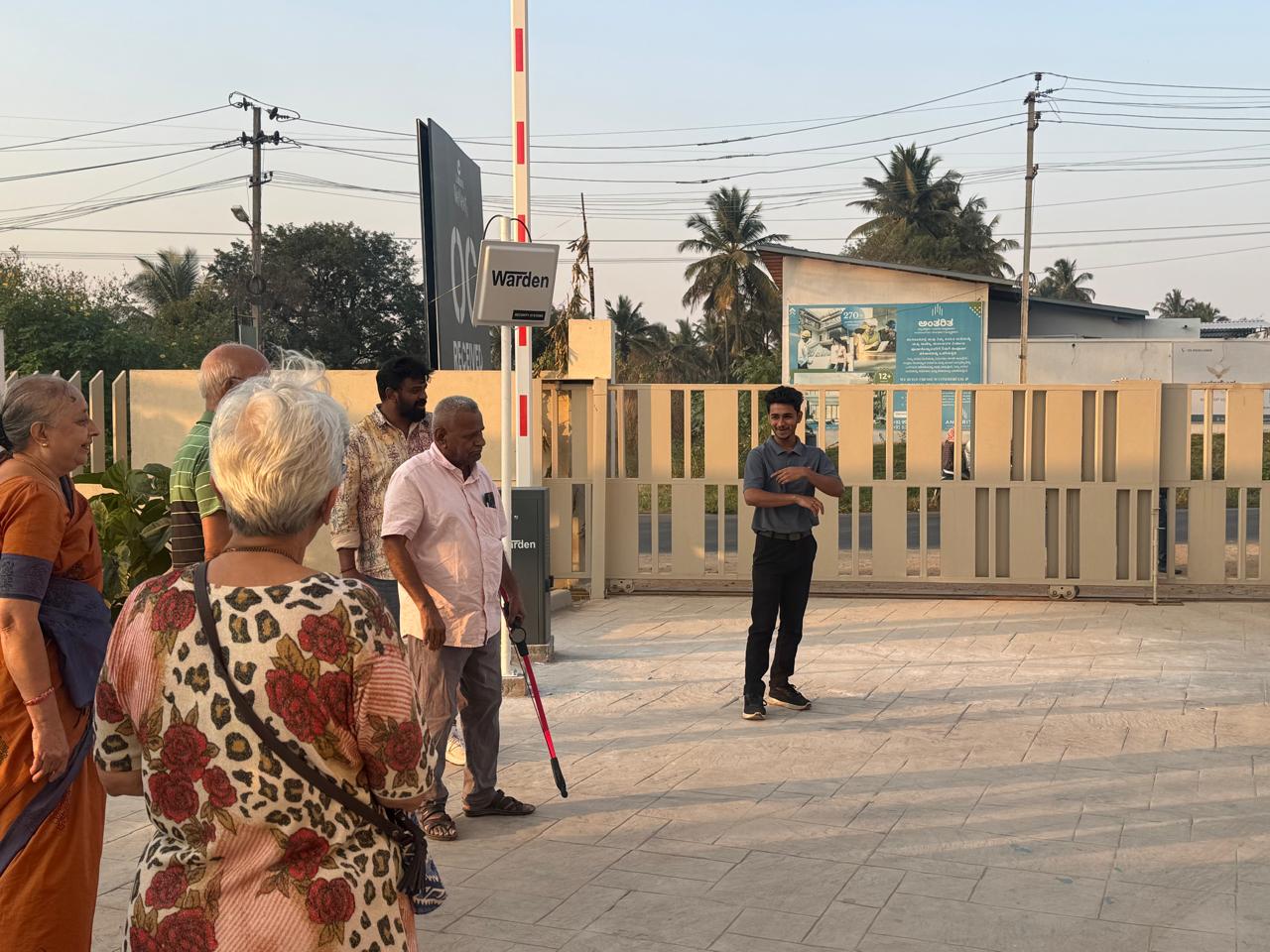 Senior Facility Hero Image