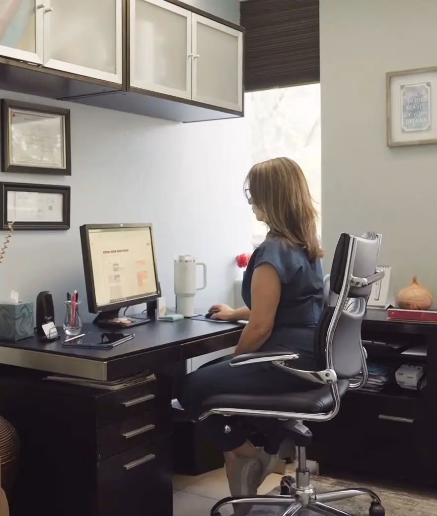 Dr. Rebecca Weiss, DO