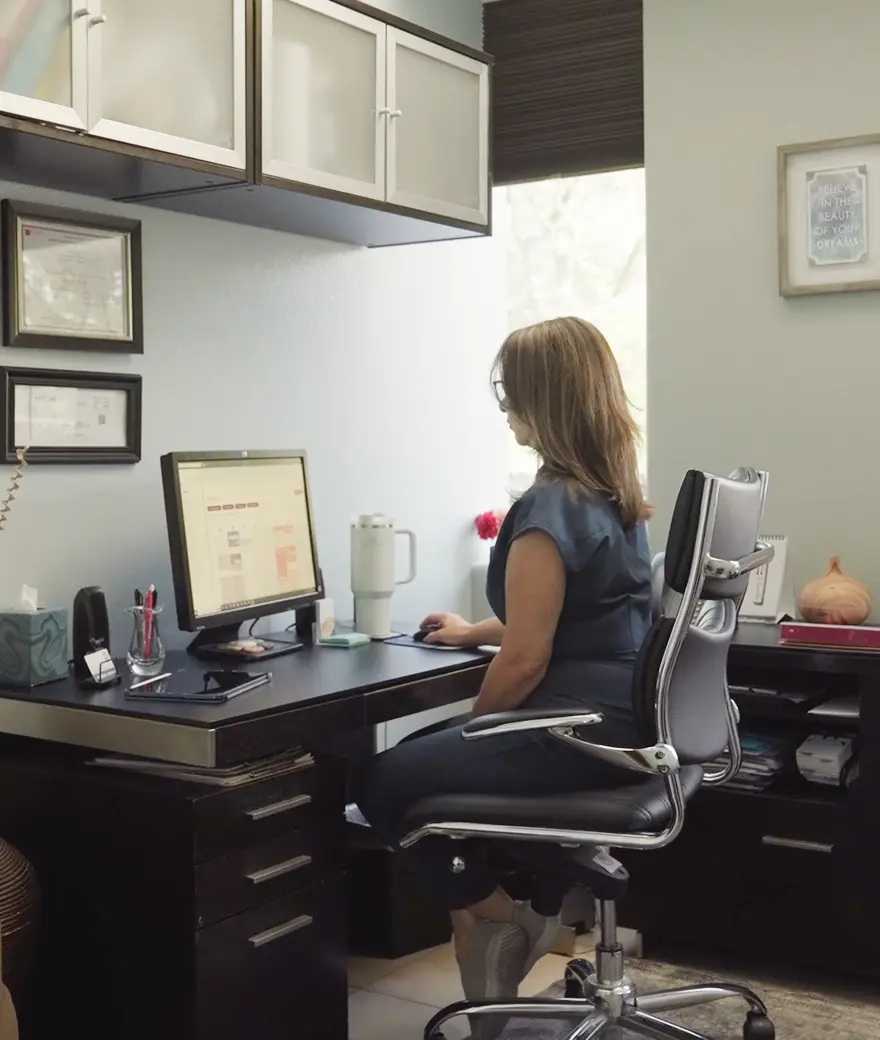 Dr. Rebecca Weiss, DO