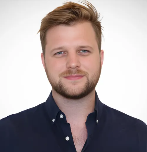 Headshot of Dylan Viljoen