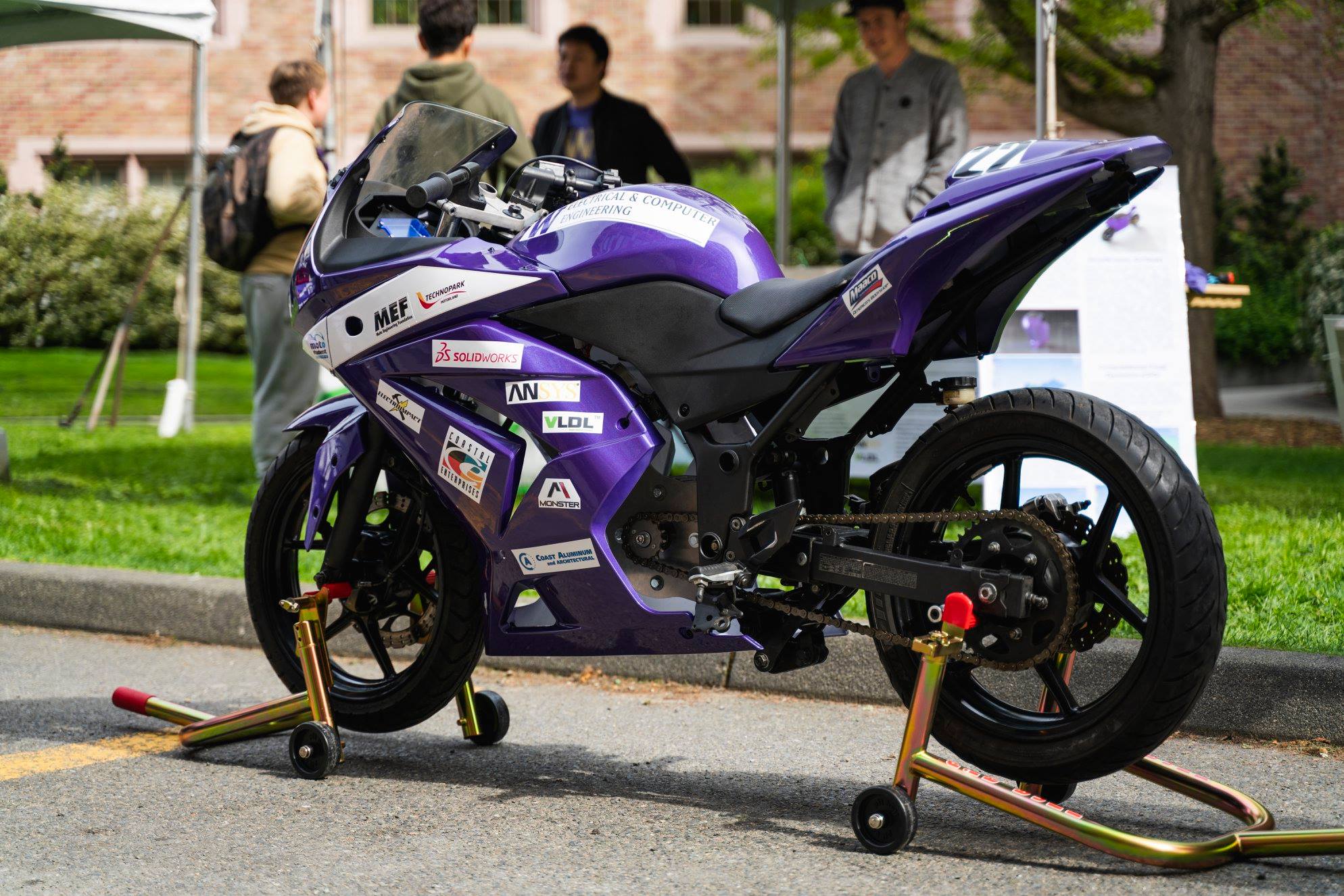 Rear quarter shot of t1