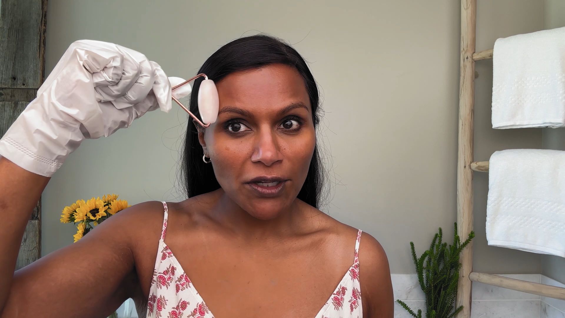 Watch Mindy Kaling's Guide to Hyperpigmentation and a 'Sneaky Beat' | Beauty Secrets | Vogue