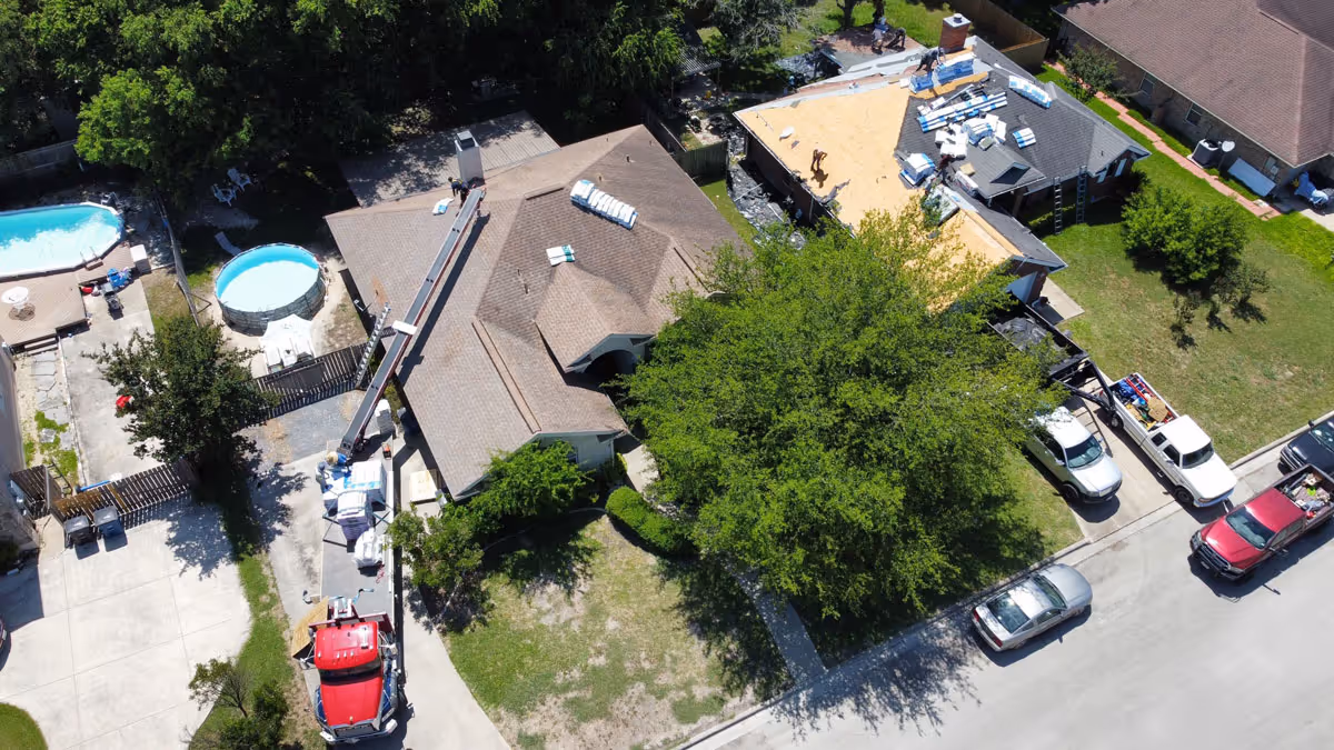 Roofing contractors are offering roofing services in Bandera, TX.