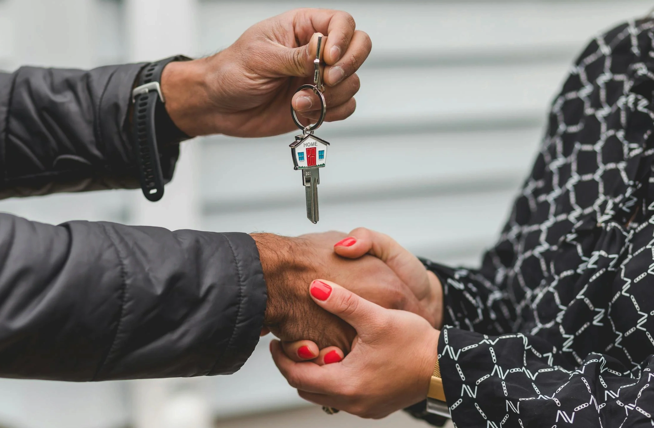 real estate agent and client key exchange