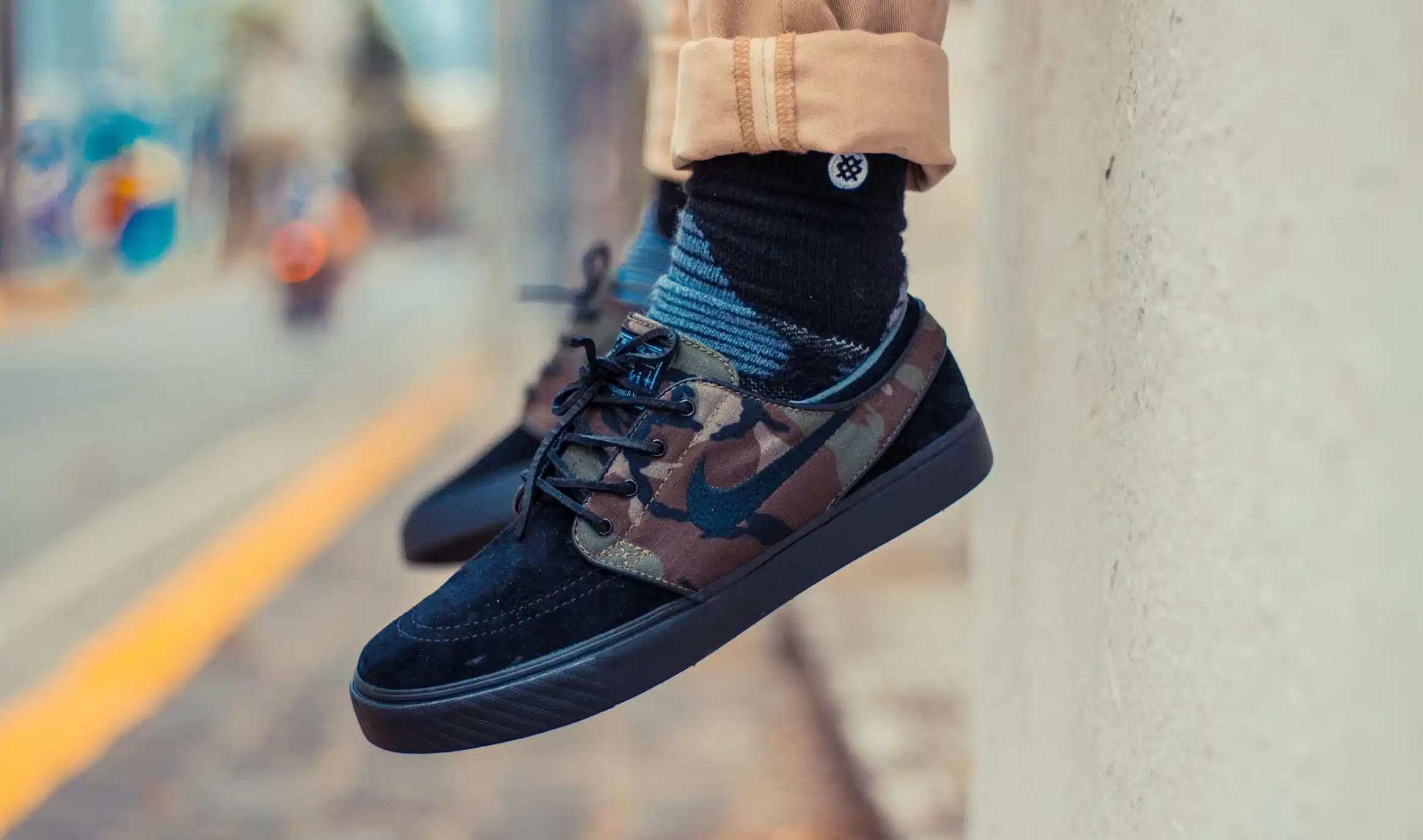 Brand Positioning Examples: 25 Brands With Clear Messaging Brand Positioning Examples: 25 Brands With Clear Messaging