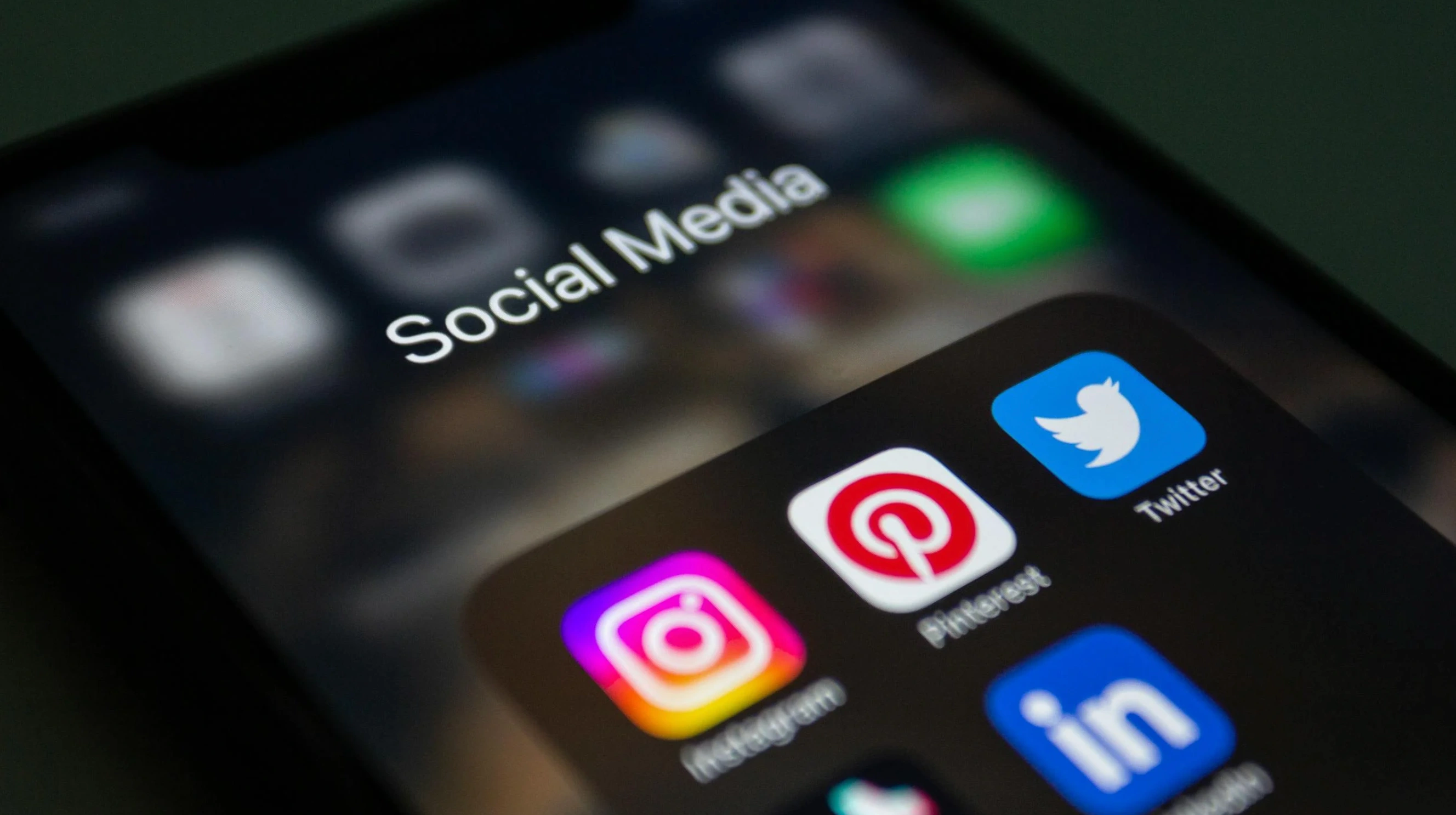 social media apps folder