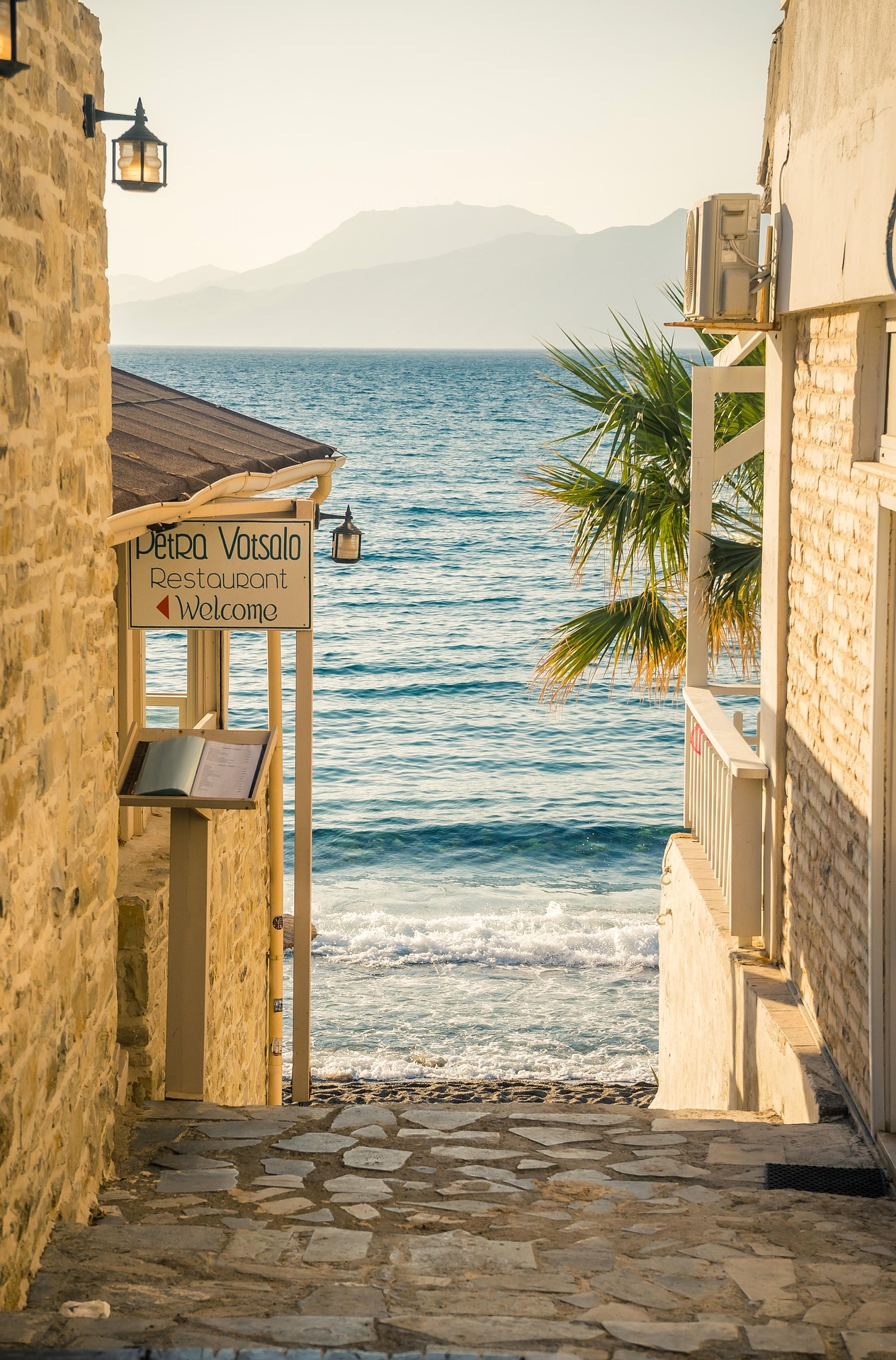 Fitness on Vacation: How to Stay Consistent Without Missing the Fun
