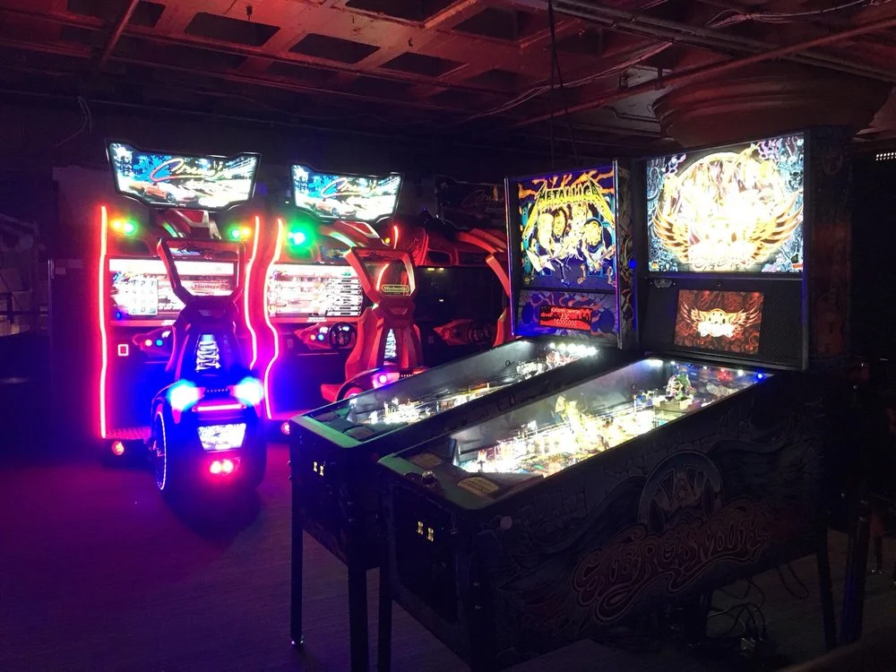 Lucky Strike Jillian's Boston