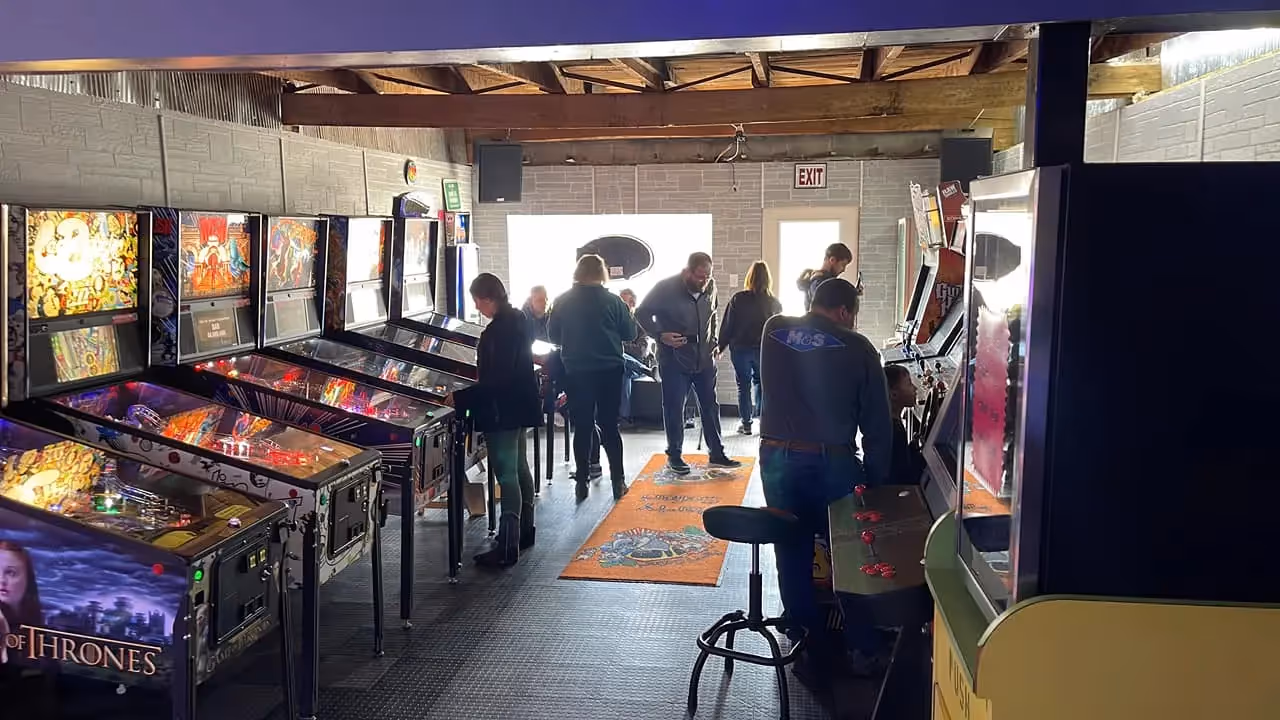 Floyd's Arcade and Pinball
