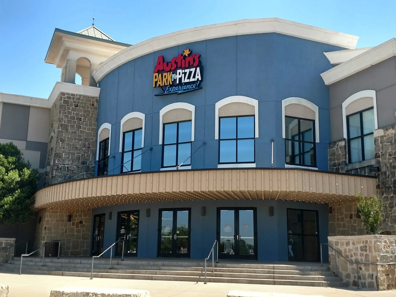 Austin's Park N Pizza