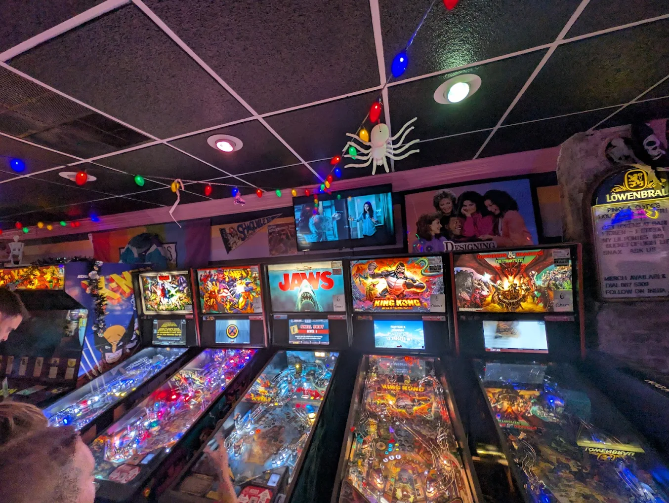 Pinky & Clyde's Arcade Bar