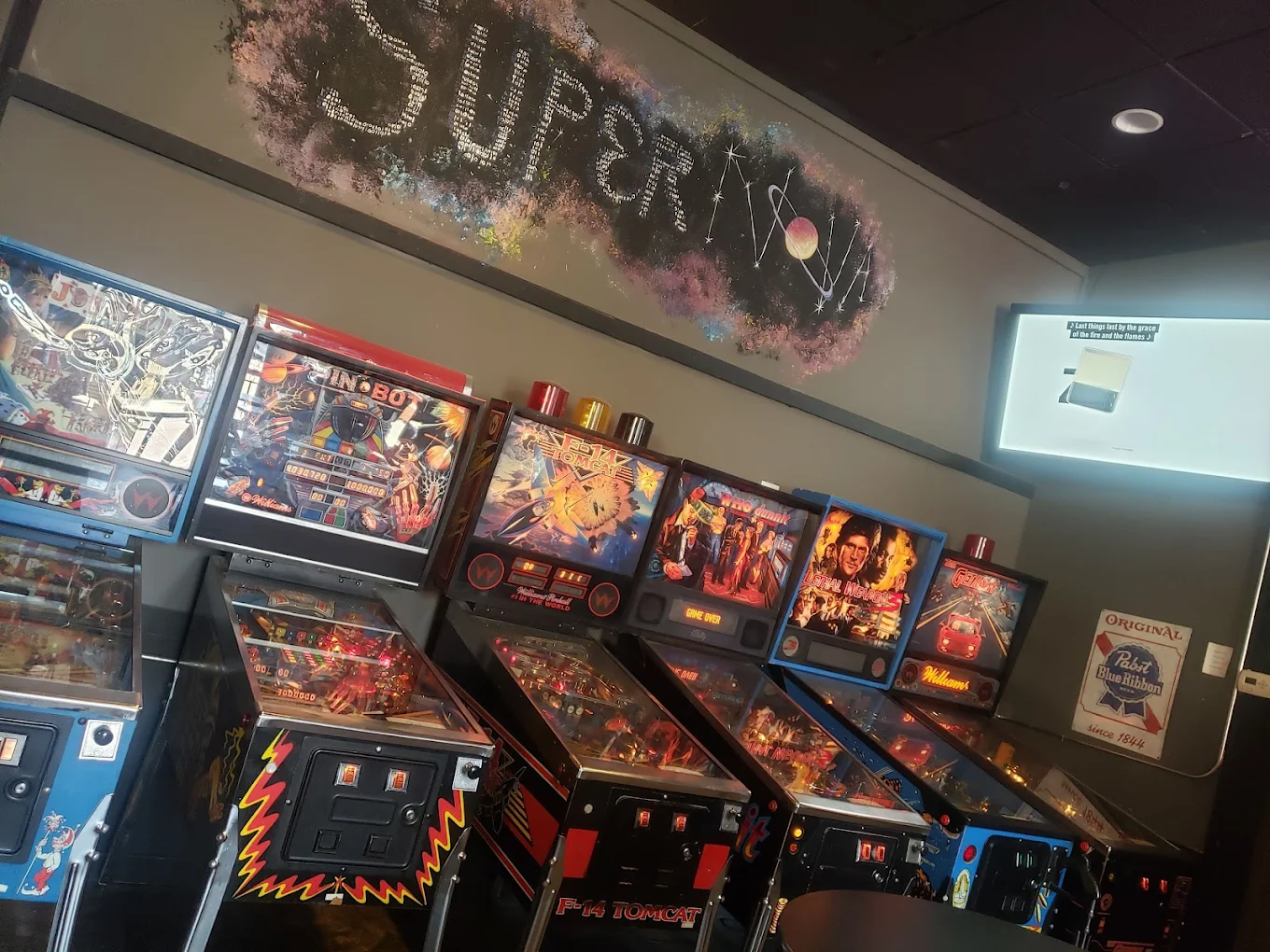 Supernova Bar and Arcade