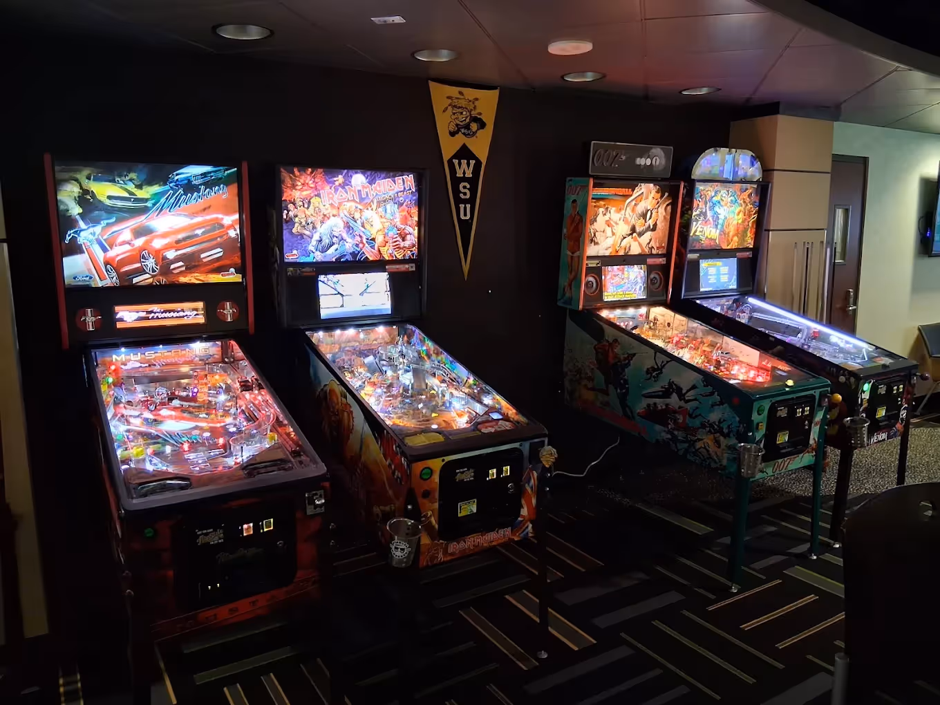 Shocker Sports Grill & Lanes (Rhatigan Student Center)