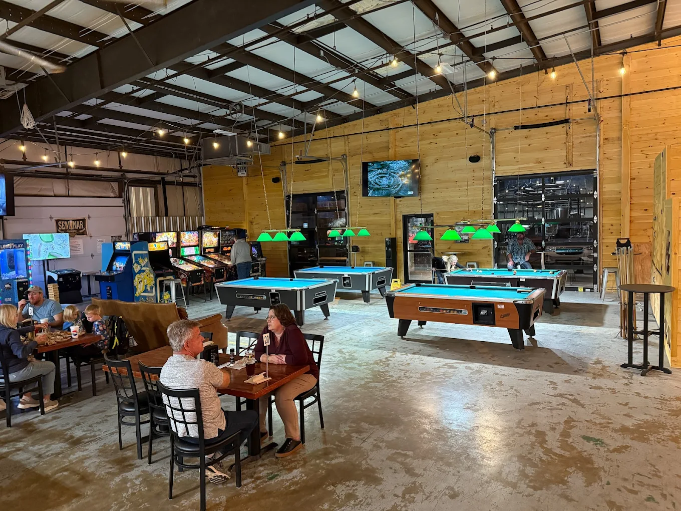 Seminar Brewing Taproom and Grille
