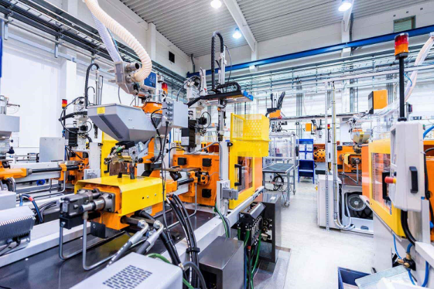 A large room with machinesAI-generated content may be incorrect.