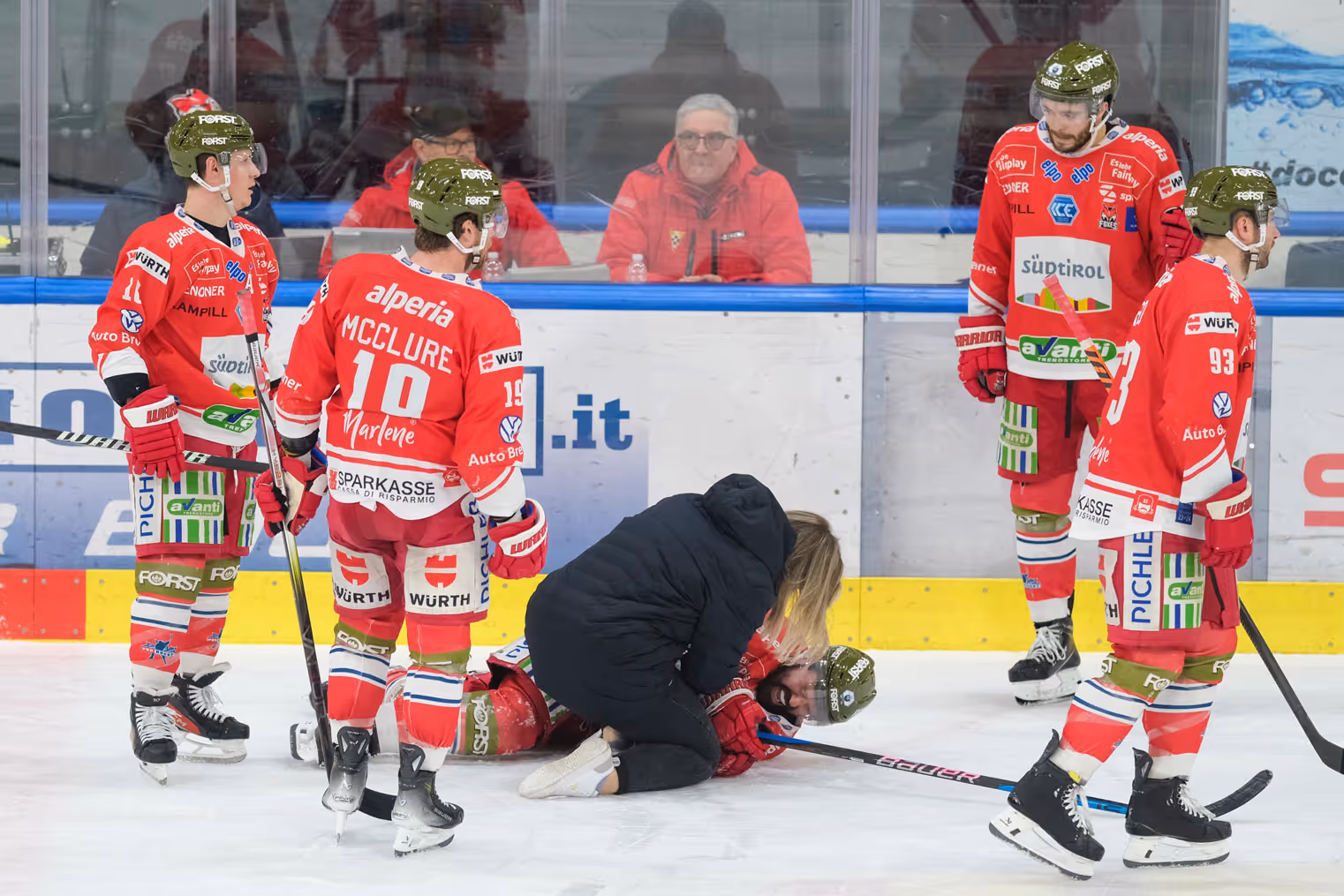 Lea als Physiotherapeutin auf dem Eis
