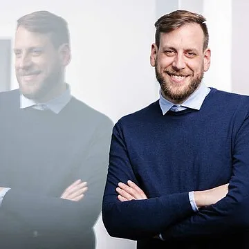 Dr. Tjorben Bogon
