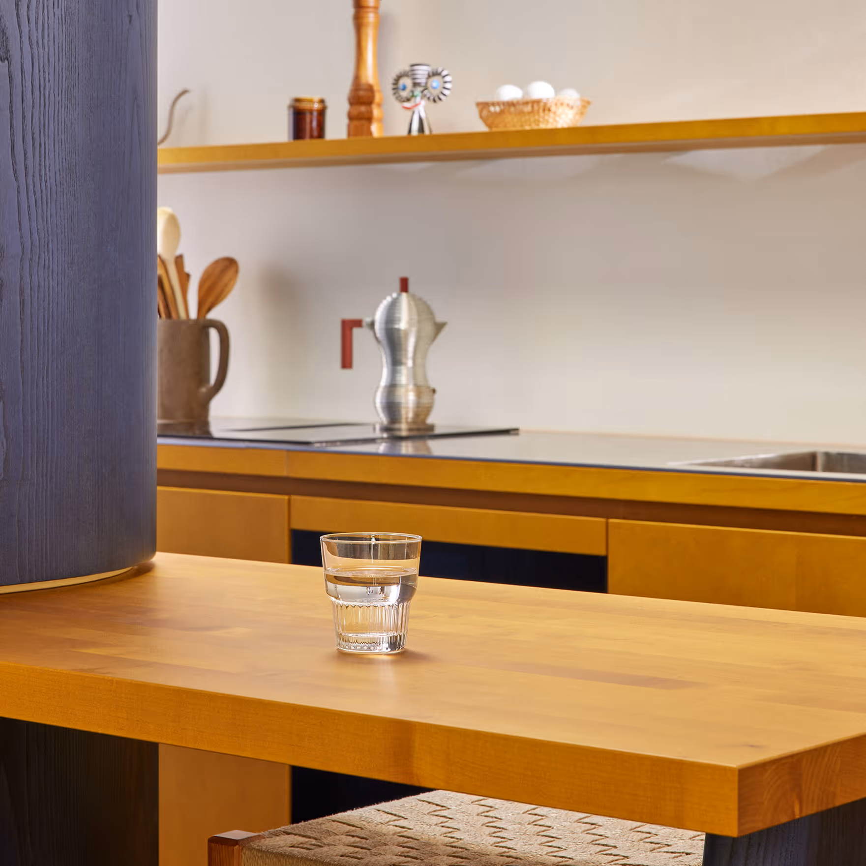 Tammiviilukeittiö, avohyllyt