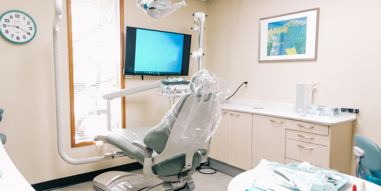 A Dental Chair for Implants (Dental) near you