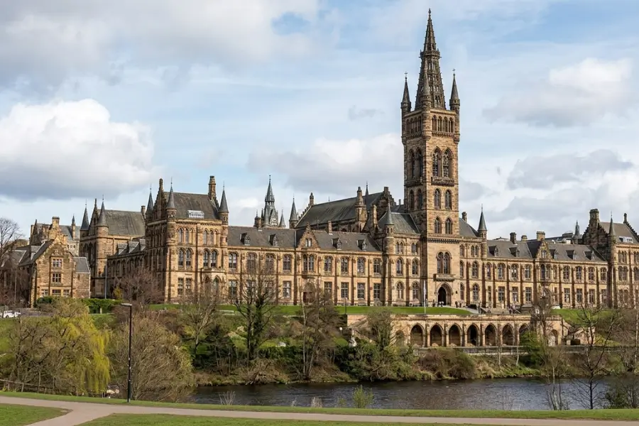 Japanese Lessons in Glasgow: Top 5 Courses & Tutors (2026)