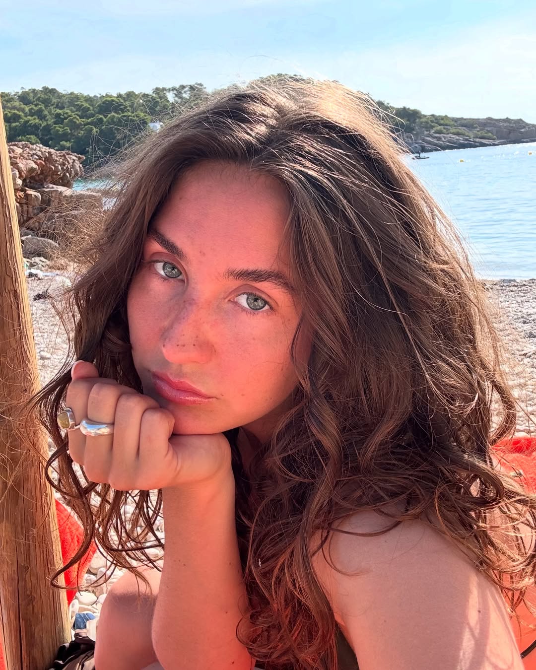 Nina de Vries 