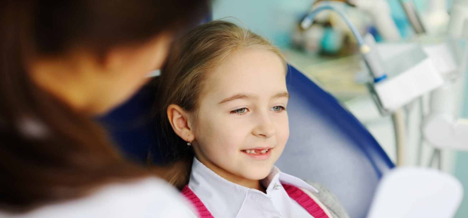 Kinder und Zahnarzt
