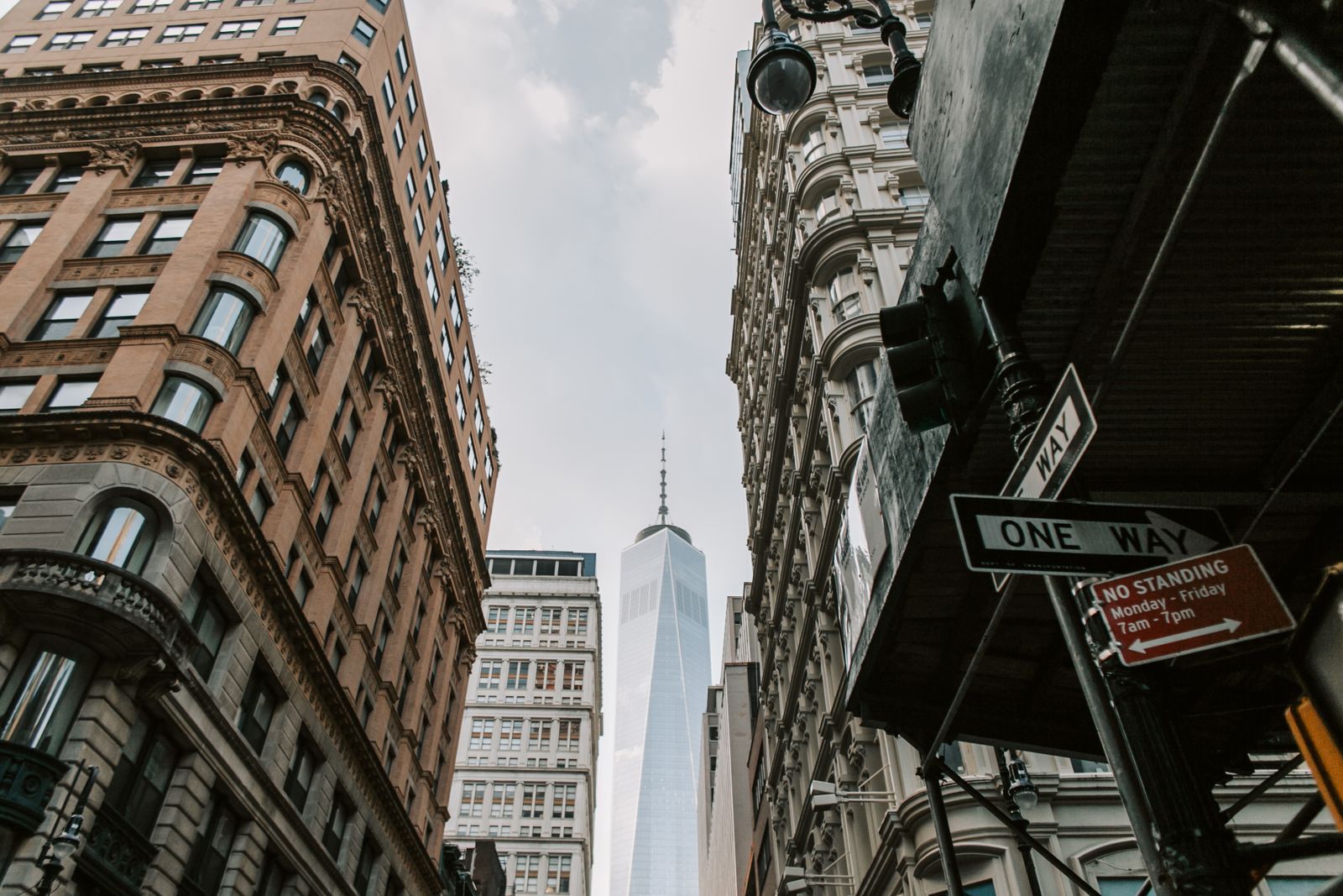 How to open a bank account in the United States for an American LLC?