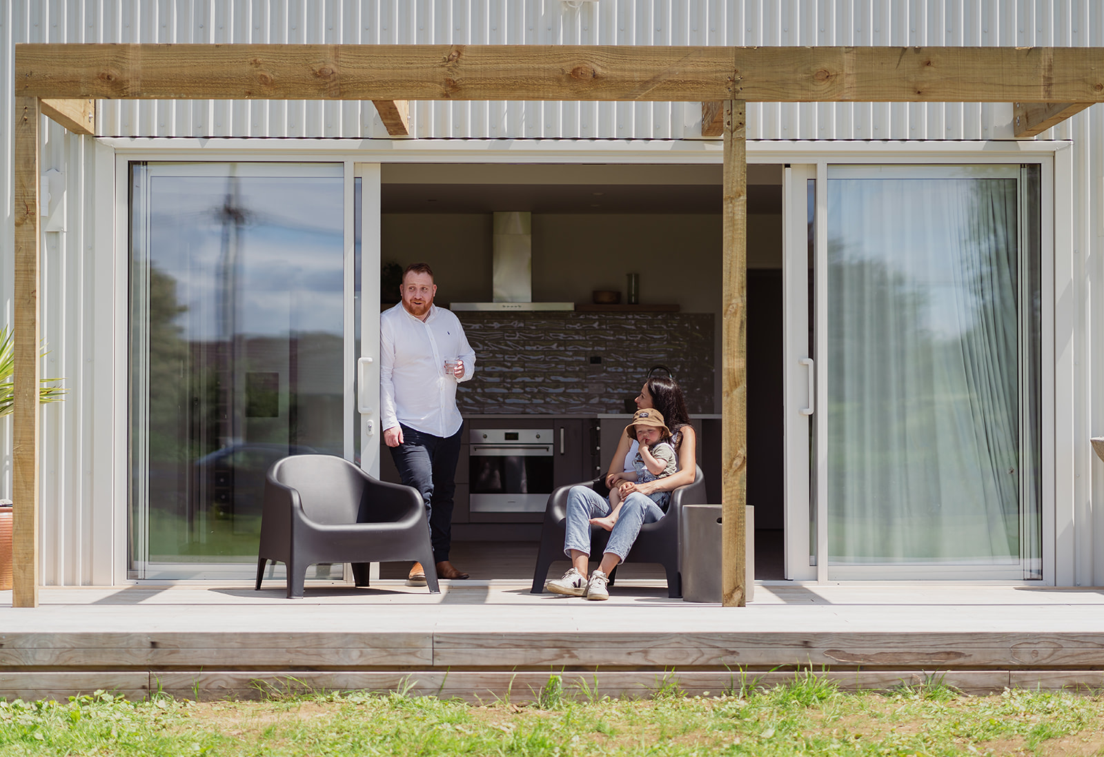 Outgrowing Your Home? Should You Extend or Move? 