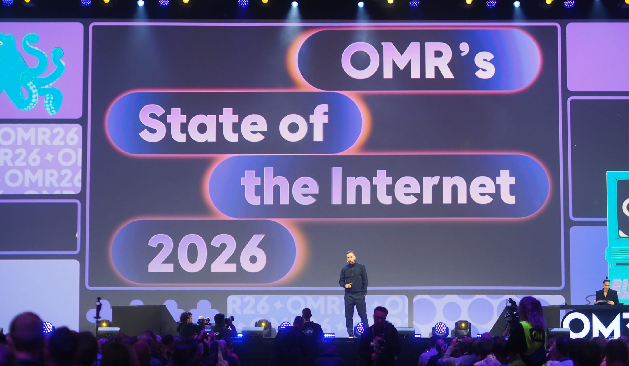 Die OMR Keynote wird auf einer Leinwand präsentiert