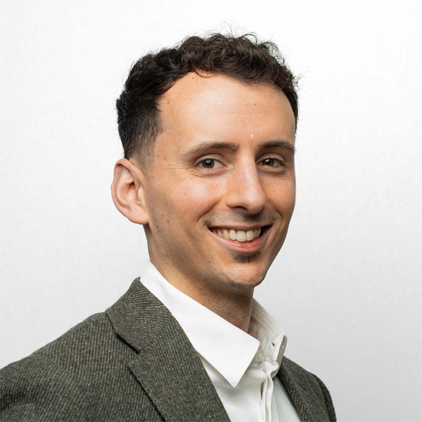  Damien de Gouveia
