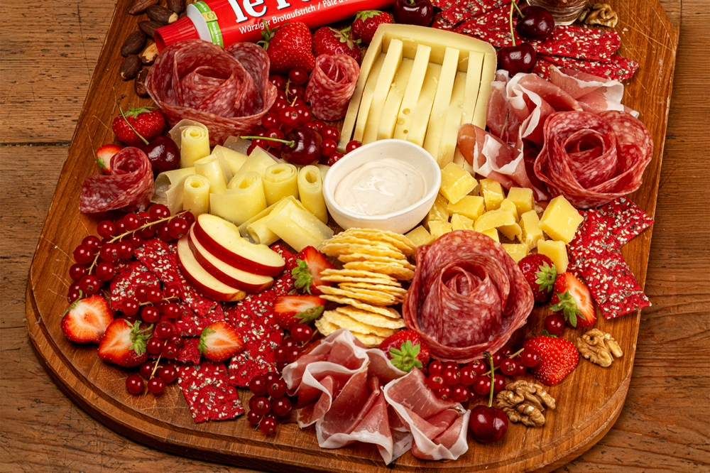 1. August Platte mit le Parfait® Dipp