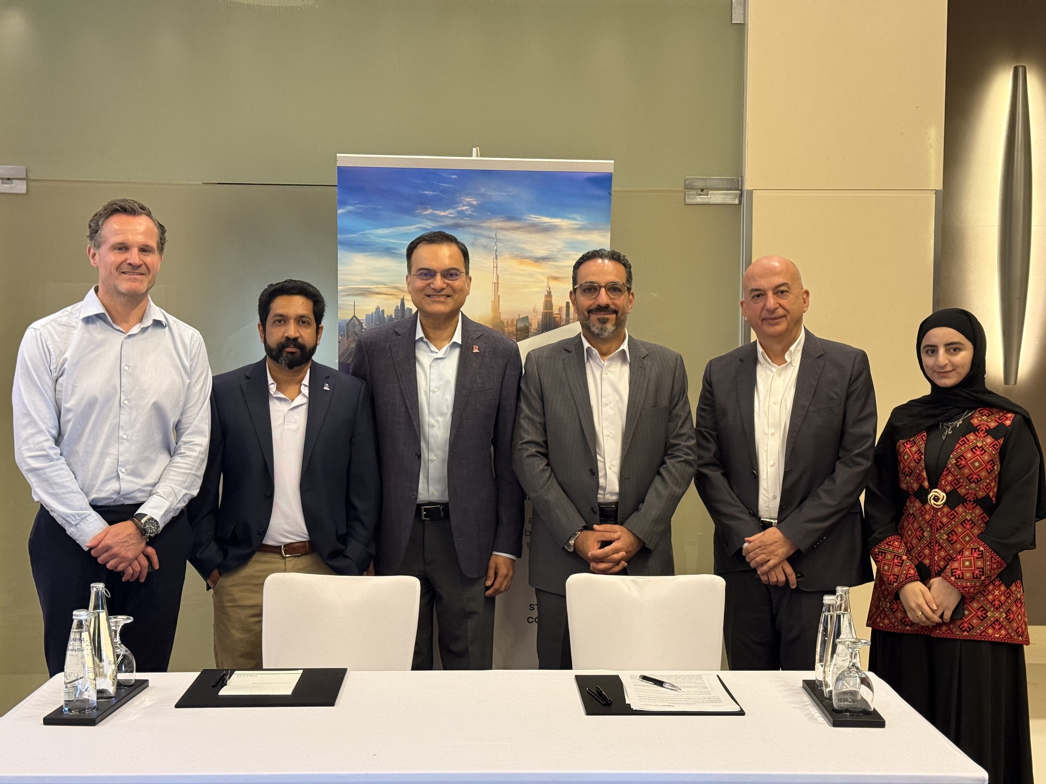 Representatives from Rakuten Symphony and IDEAL at the signing of the partnership