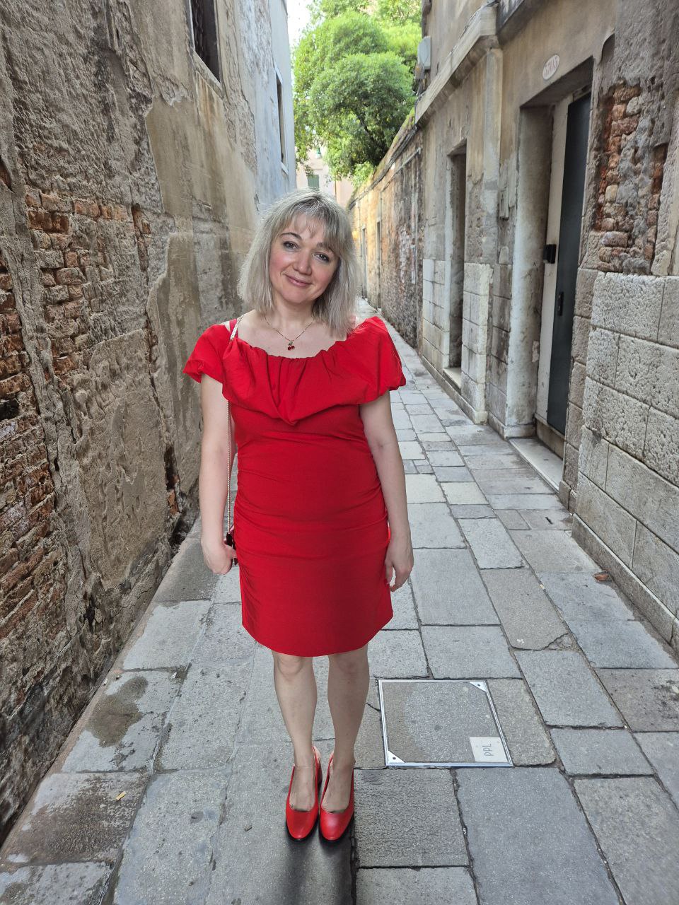 Yulia enjoying the summer of 2025 in Italy