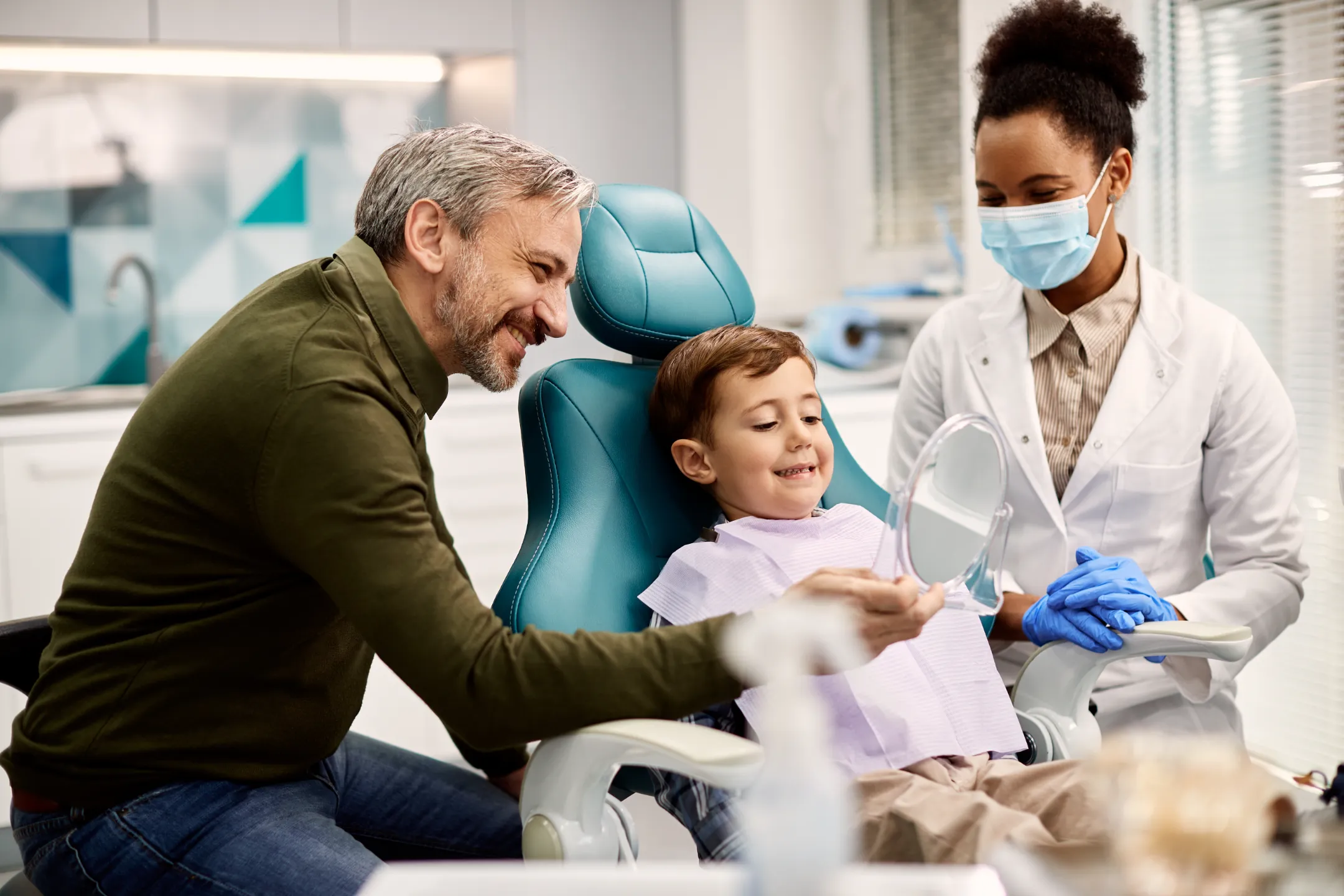 What Should I Look for in a Family Dentist in Indianapolis?