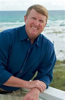 Scott Provow Headshot