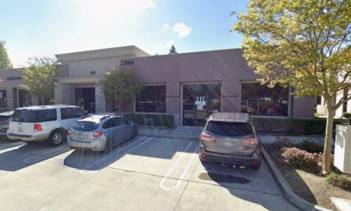 Exterior of the medical office at 2350 Country Hills Drive.